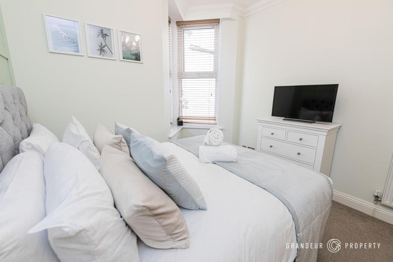 Ocean Spray Suite By Grandeur Property บอร์นมัธ ภายนอก รูปภาพ