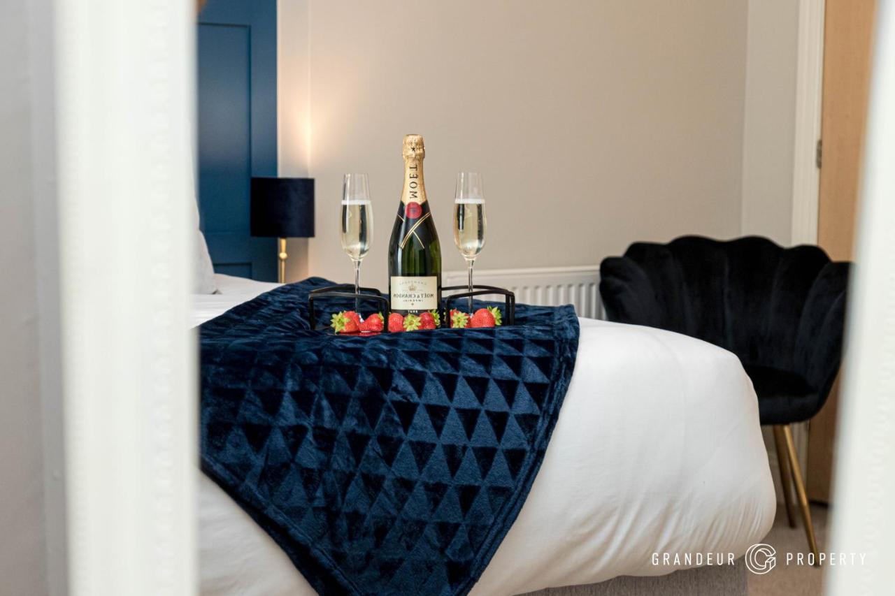 Ocean Spray Suite By Grandeur Property บอร์นมัธ ภายนอก รูปภาพ