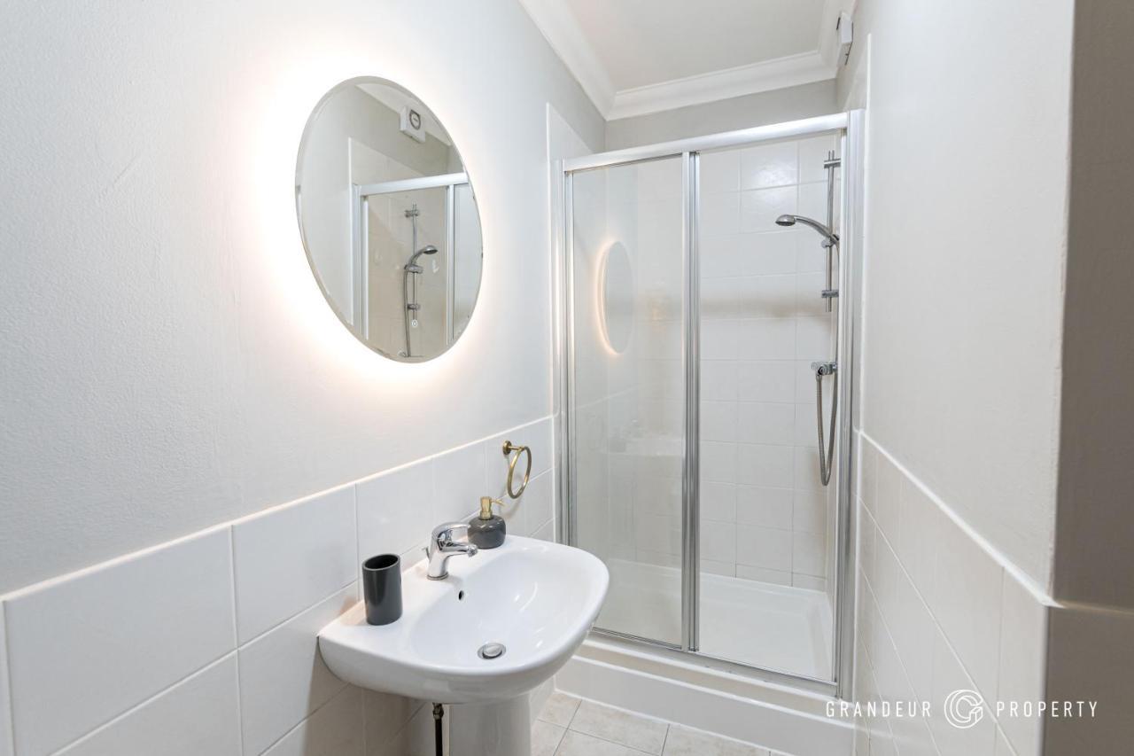 Ocean Spray Suite By Grandeur Property บอร์นมัธ ภายนอก รูปภาพ