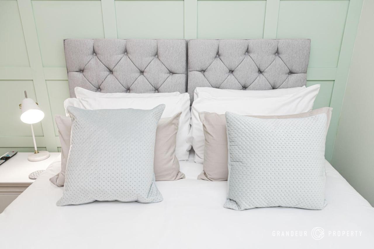 Ocean Spray Suite By Grandeur Property บอร์นมัธ ภายนอก รูปภาพ